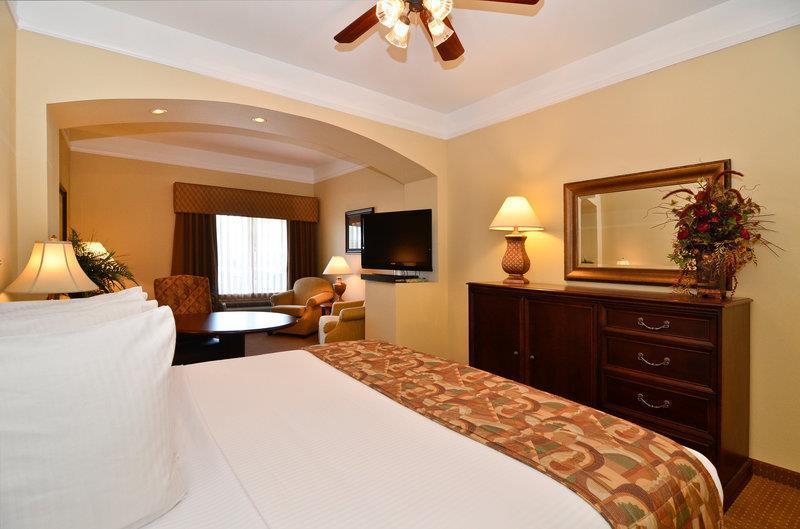 Best Western Plus Monica Royale Inn & Suites Greenville Eksteriør bilde