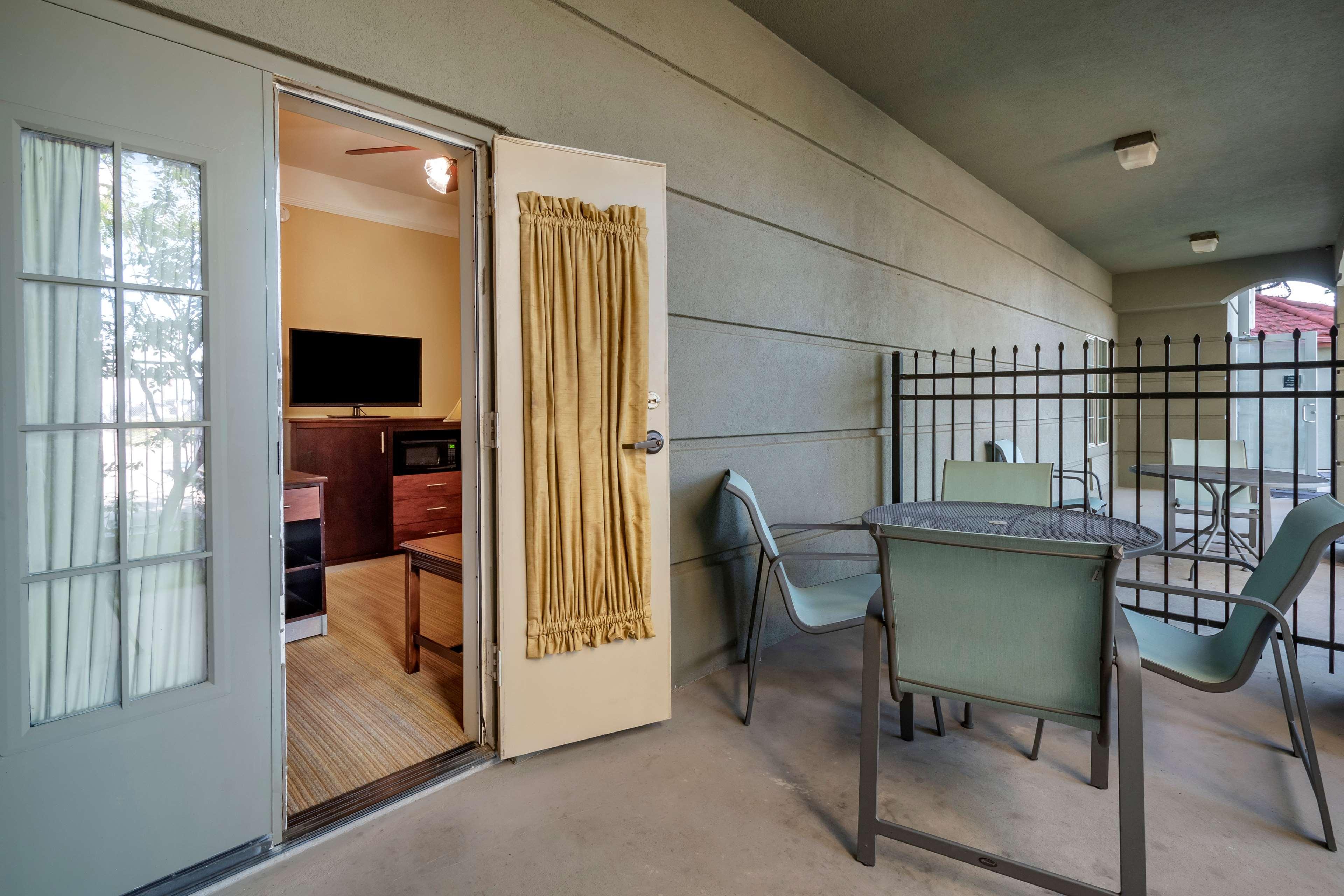 Best Western Plus Monica Royale Inn & Suites Greenville Eksteriør bilde