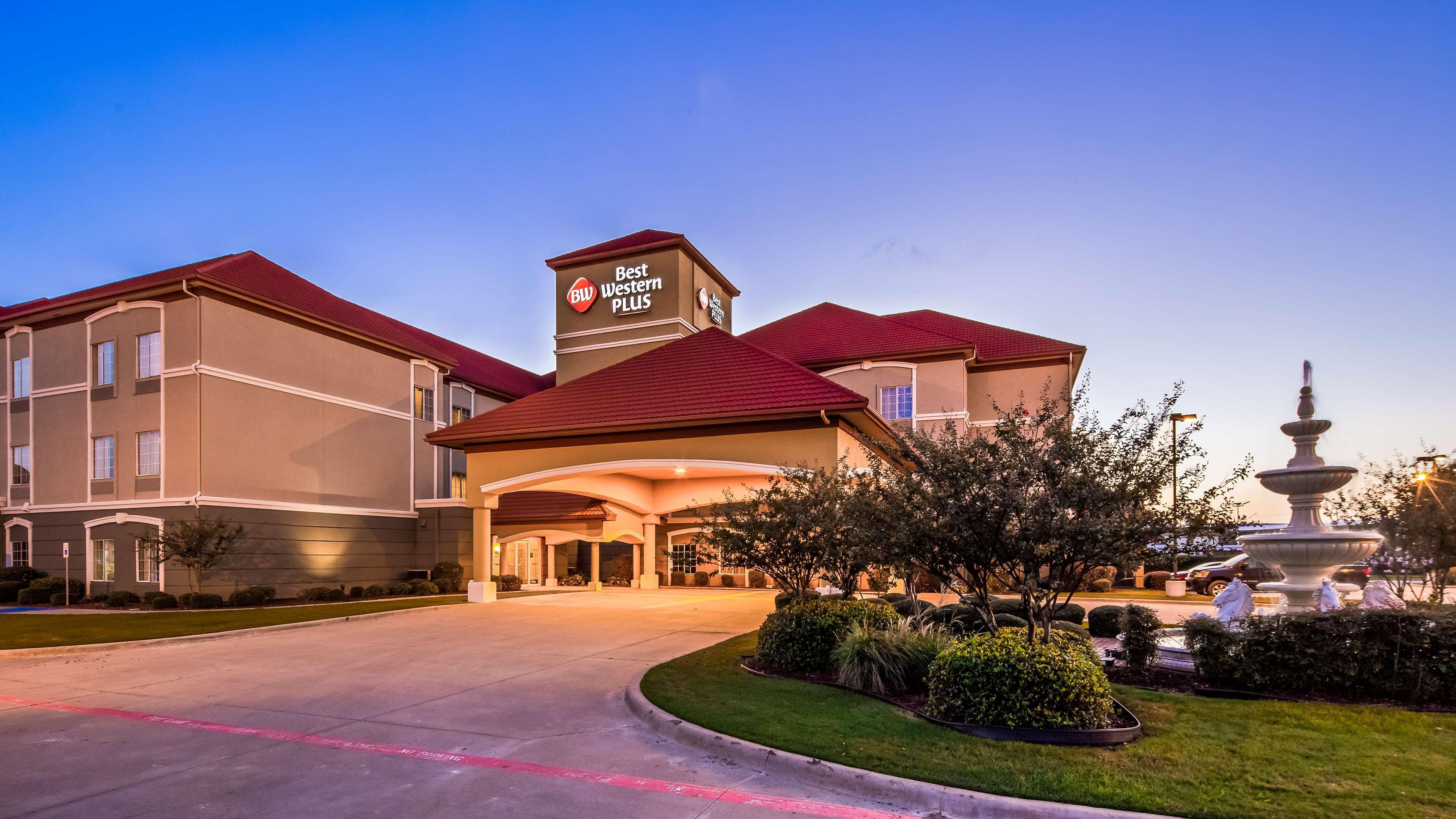Best Western Plus Monica Royale Inn & Suites Greenville Eksteriør bilde