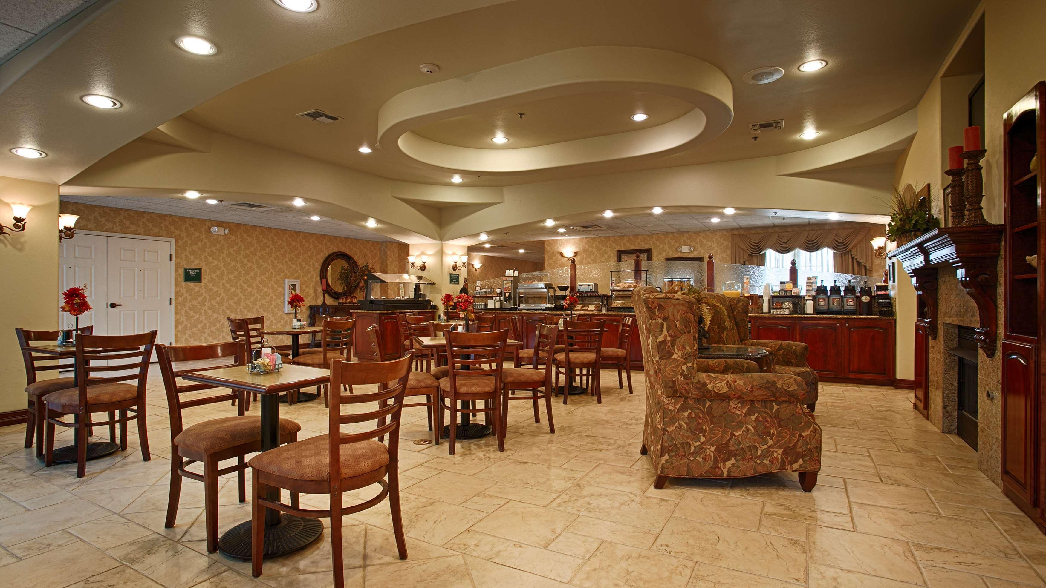 Best Western Plus Monica Royale Inn & Suites Greenville Eksteriør bilde